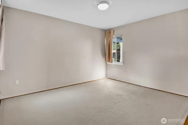 $1,099,950 | 10742 Lakeside Avenue Northeast, Seattle, WA 98125