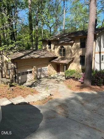 $570,000 | 8 Shropshire Place, Durham, NC 27707