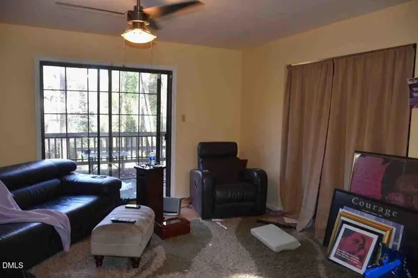 $570,000 | 8 Shropshire Place, Durham, NC 27707