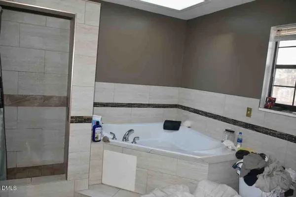 $570,000 | 8 Shropshire Place, Durham, NC 27707