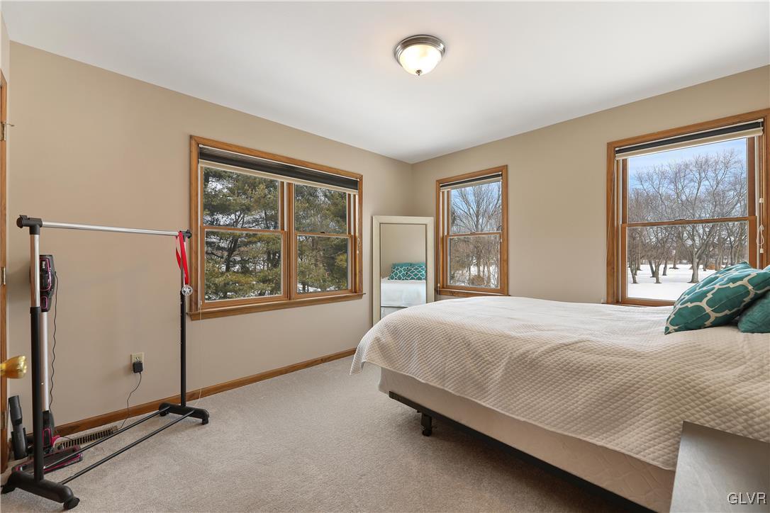 386 Hartman Road Bethlehem, PA 18020 - Photo 15 of 31 Gallery Image 15