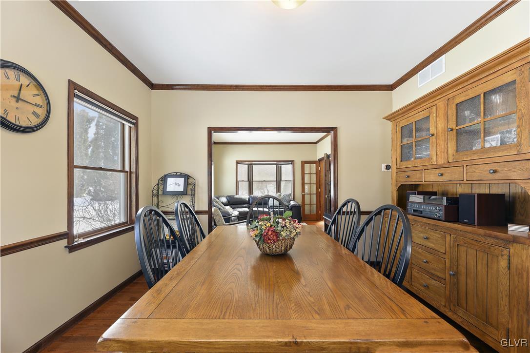 386 Hartman Road Bethlehem, PA 18020 - Photo 5 of 31 Gallery Image 5