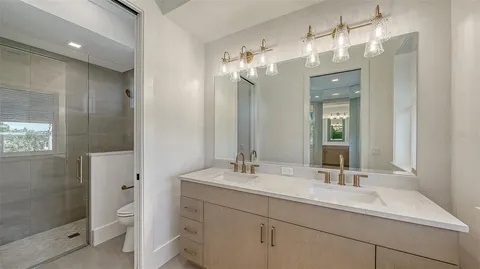 $4,649,900 | 558 Venice Lane, Sarasota, FL 34242