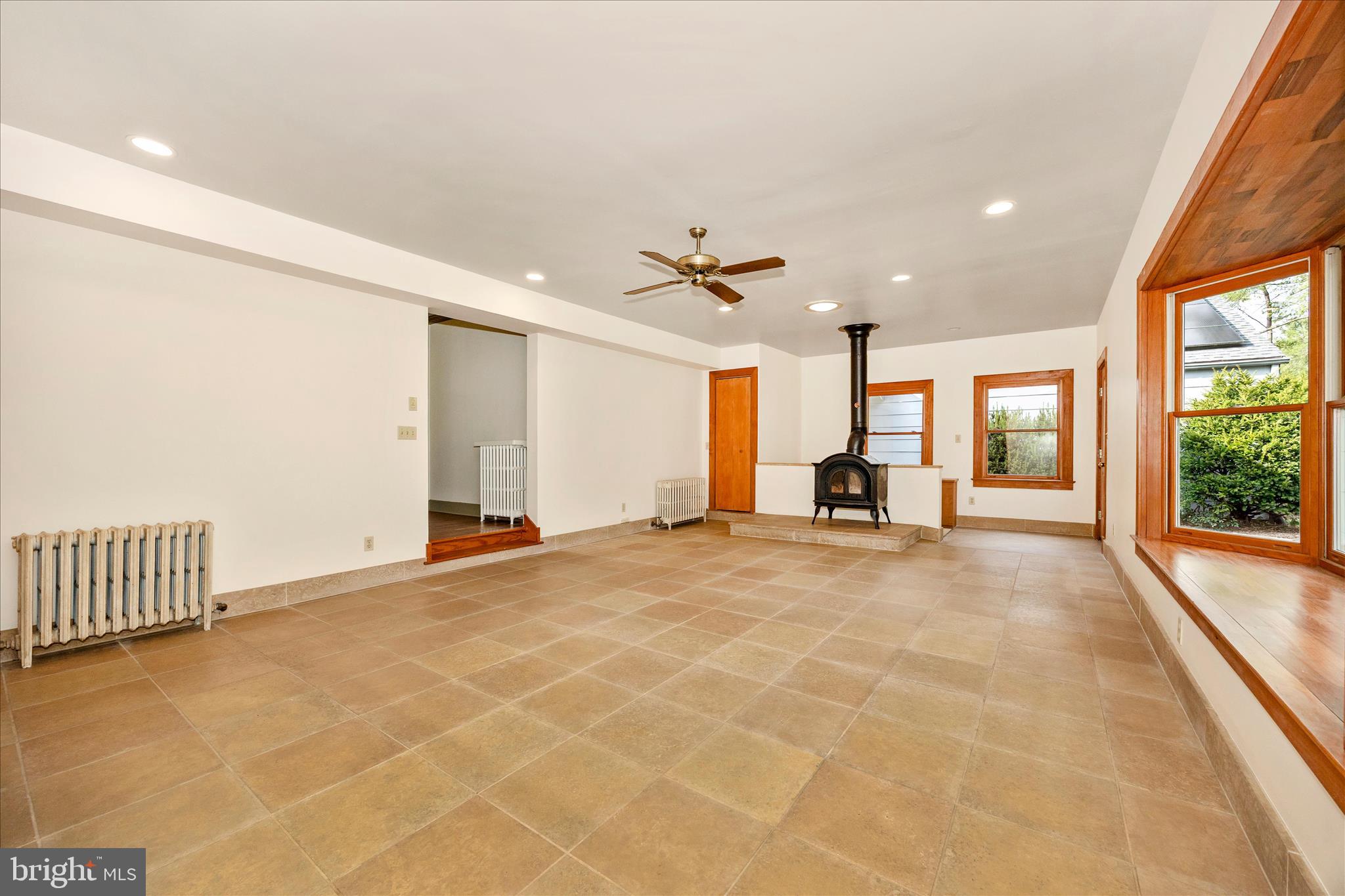 22315 Nicholson Farm Road Dickerson, MD 20842 - Photo 32 of 62 OLIA4027