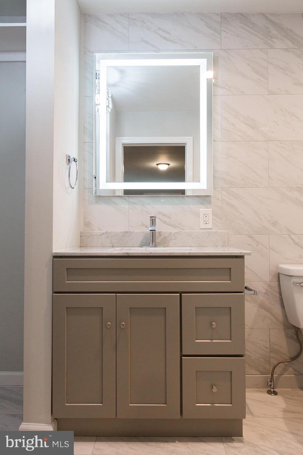 1028 Tracy Road Lancaster, PA 17601 - Photo 38 of 79