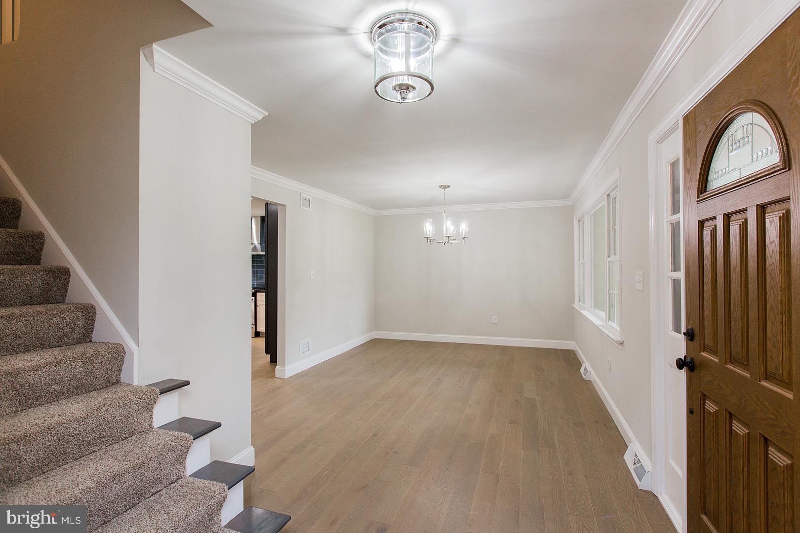 1028 Tracy Road Lancaster, PA 17601 - Photo 7 of 79