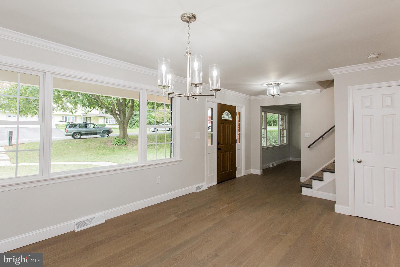 1028 Tracy Road Lancaster, PA 17601 - Photo 9 of 79
