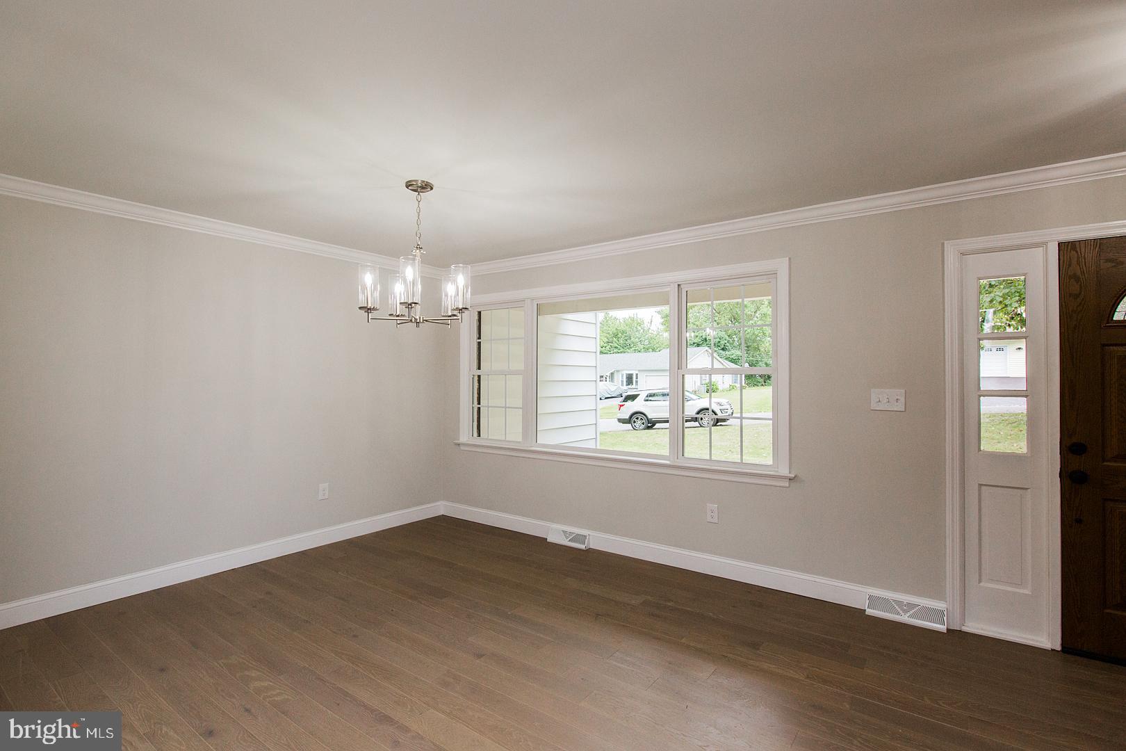 1028 Tracy Road Lancaster, PA 17601 - Photo 10 of 79