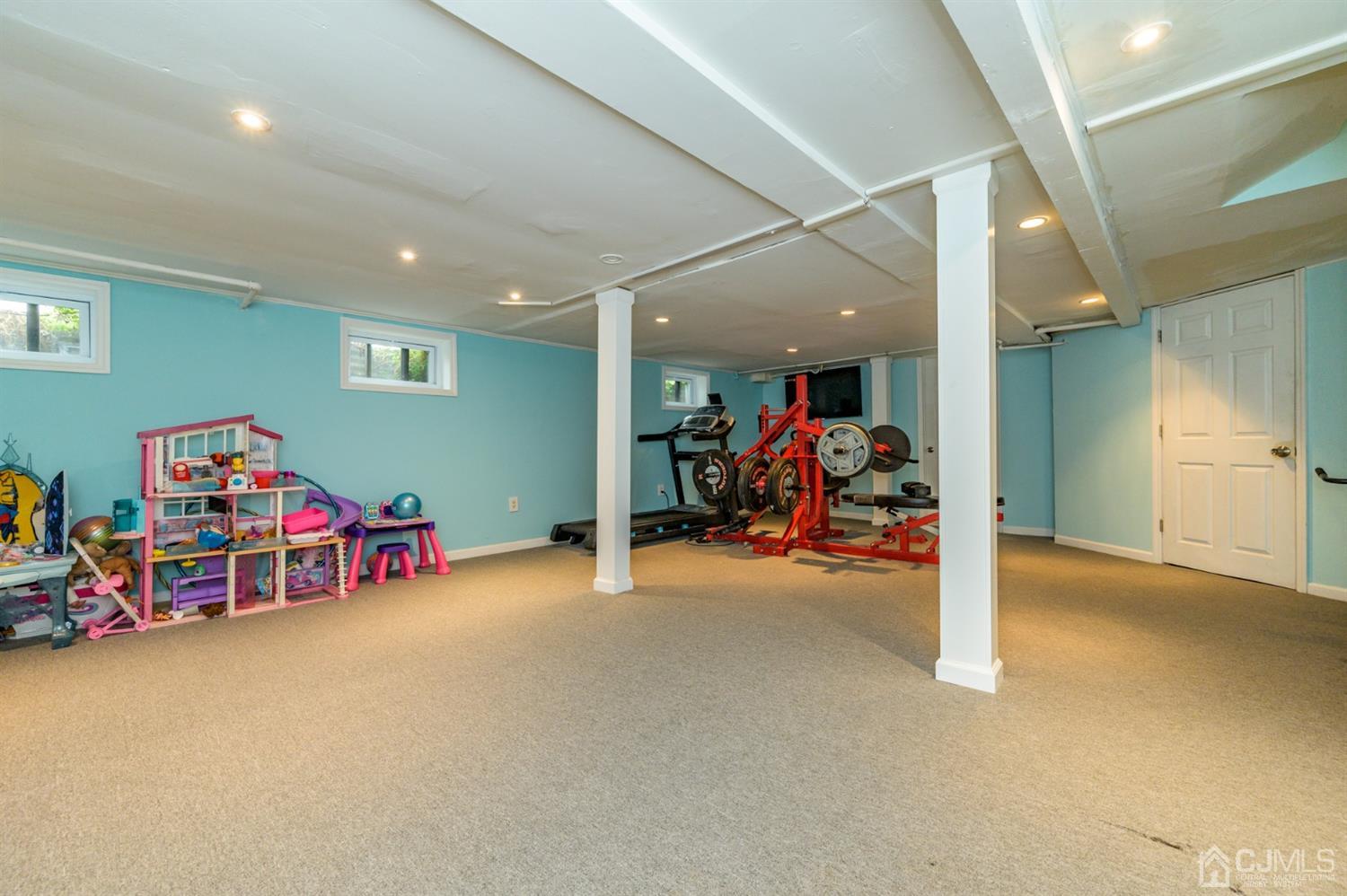 310 Parkside Road Plainfield, NJ 07060 - Photo 26 of 33 Gallery Image 26