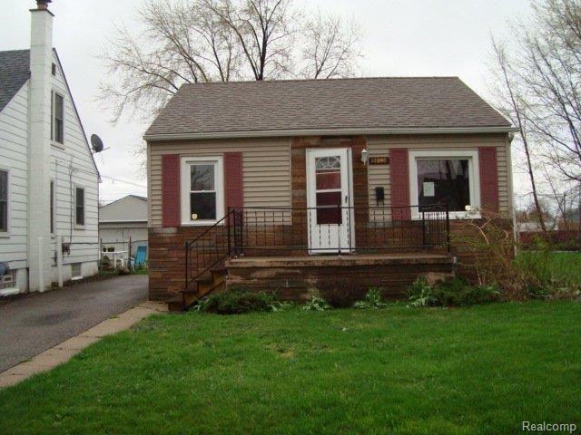 11018 Chapp Avenue Warren, MI 48089 - Photo 1 of 14 FHA Case 261-843200 Front