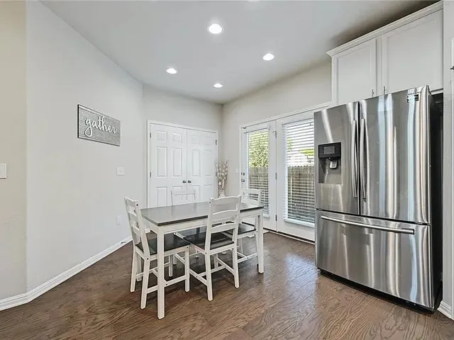 $2,300 | 906 Boatswain Way, Austin, TX 78748