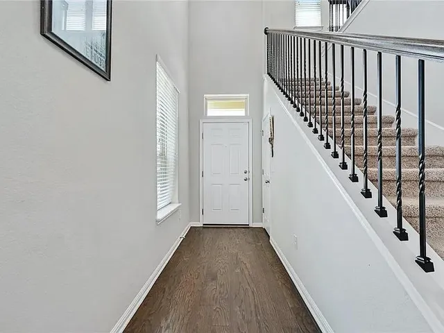 $2,300 | 906 Boatswain Way, Austin, TX 78748