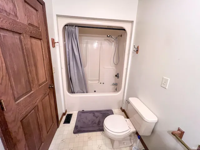 $380,000 | 410 Anderson Lane, Bedford, IN 47421