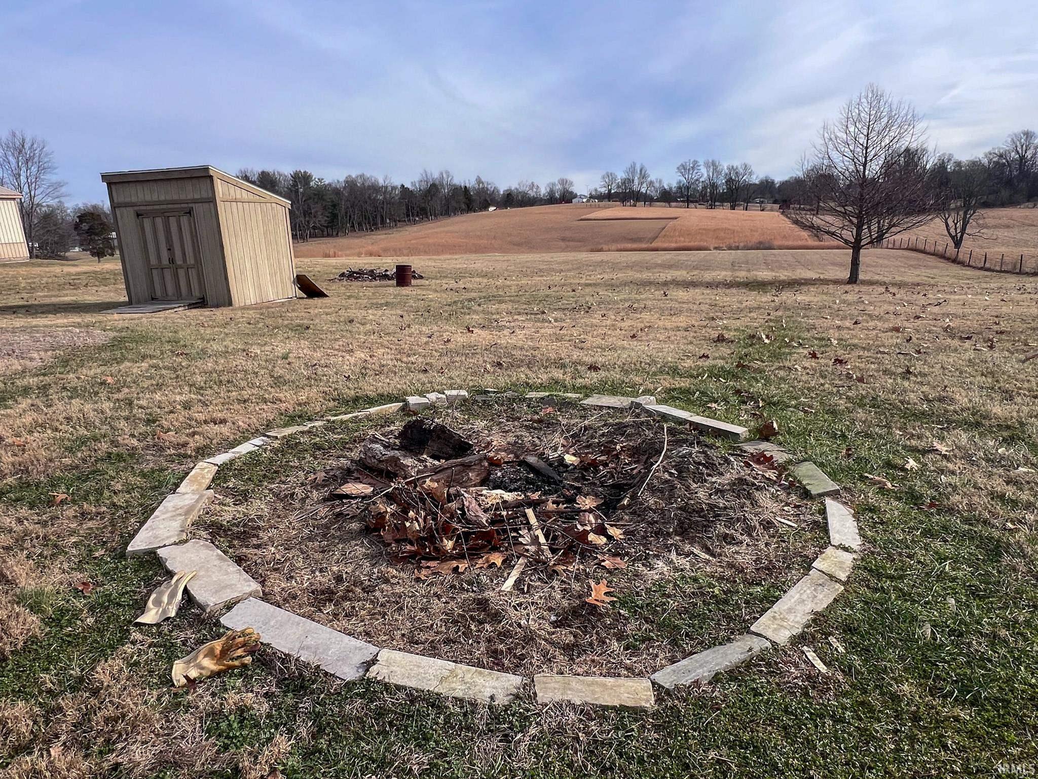 410 Anderson Lane Bedford, IN 47421 - Photo 28 of 34