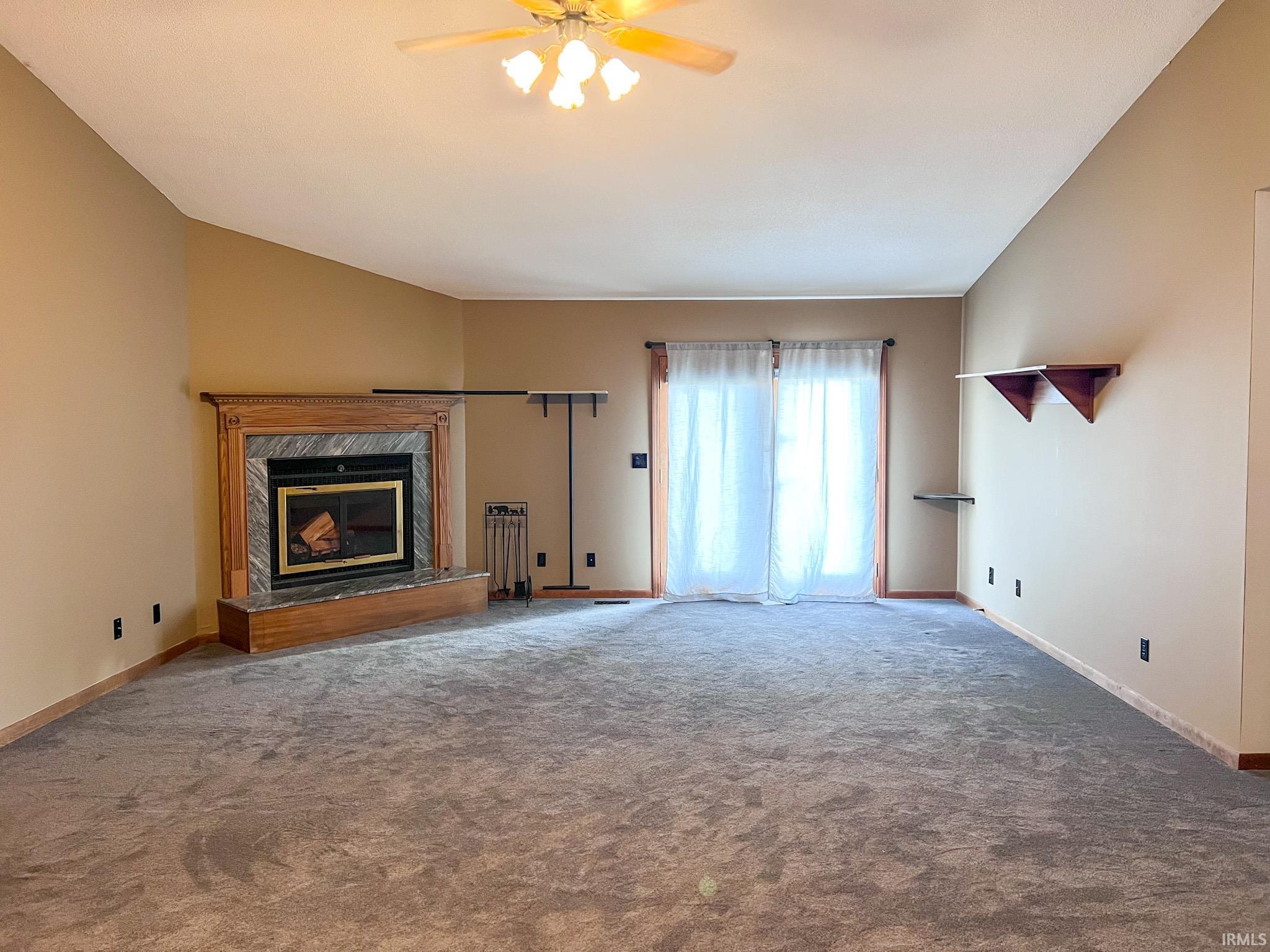 410 Anderson Lane Bedford, IN 47421 - Photo 4 of 34