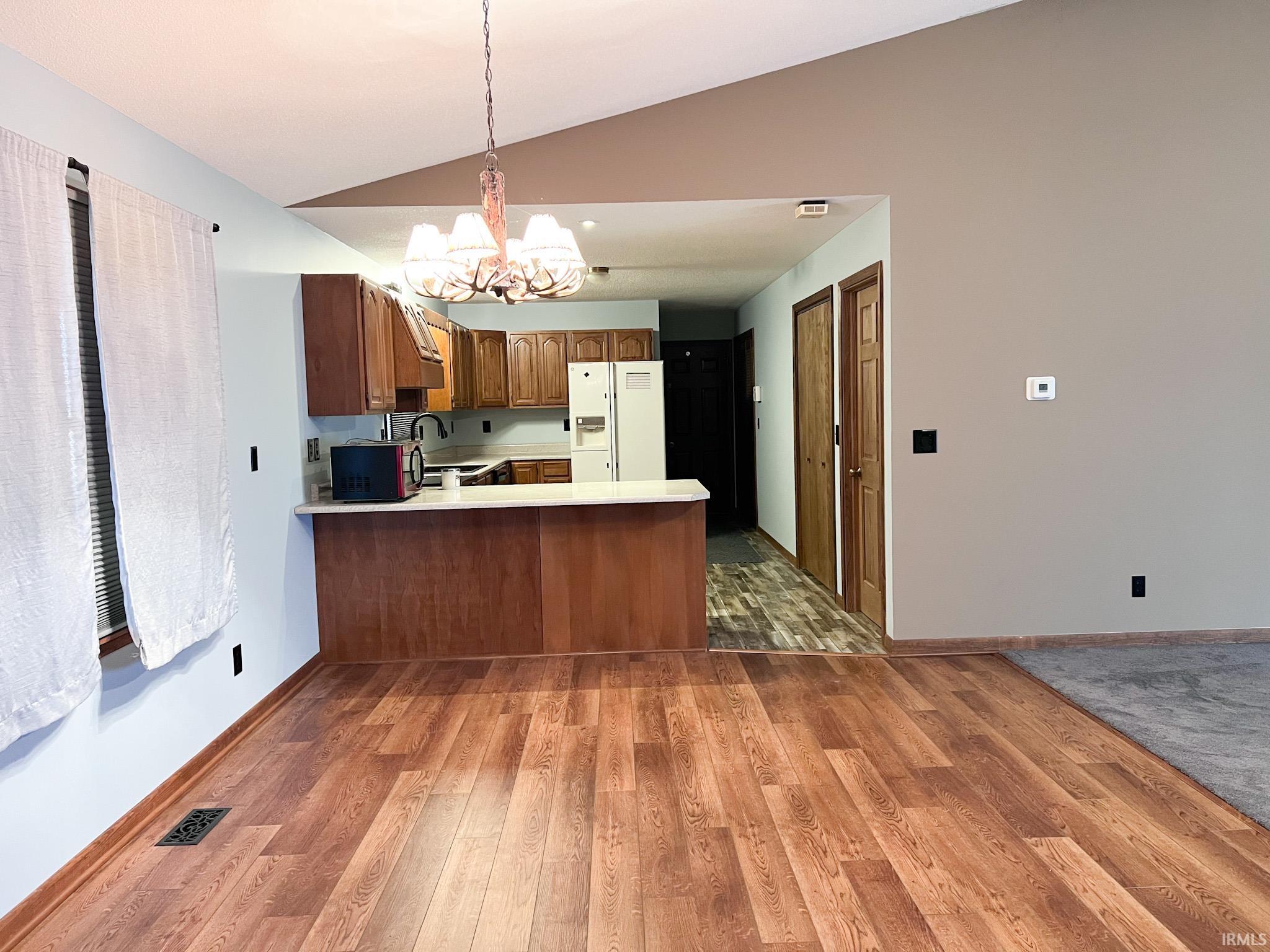 410 Anderson Lane Bedford, IN 47421 - Photo 6 of 34