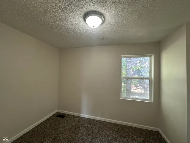 $1,850 | 3027 Guilford Avenue, Indianapolis, IN 46205