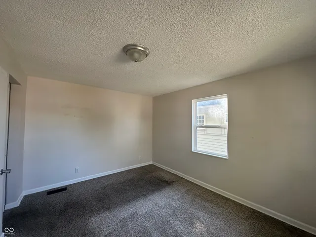 $1,850 | 3027 Guilford Avenue, Indianapolis, IN 46205