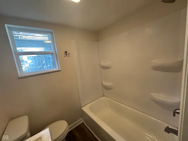 $1,850 | 3027 Guilford Avenue, Indianapolis, IN 46205