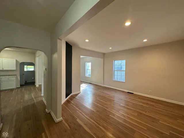 $1,850 | 3027 Guilford Avenue, Indianapolis, IN 46205