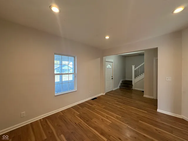 $1,850 | 3027 Guilford Avenue, Indianapolis, IN 46205