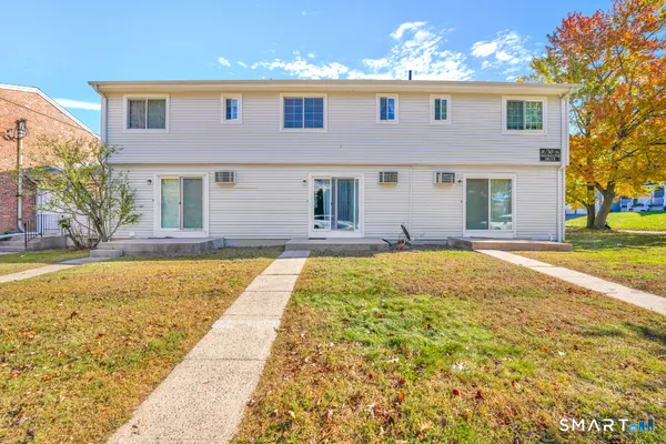 $210,000 | 30 Woodglen Drive, Unit 7B2, Waterbury, CT 06705