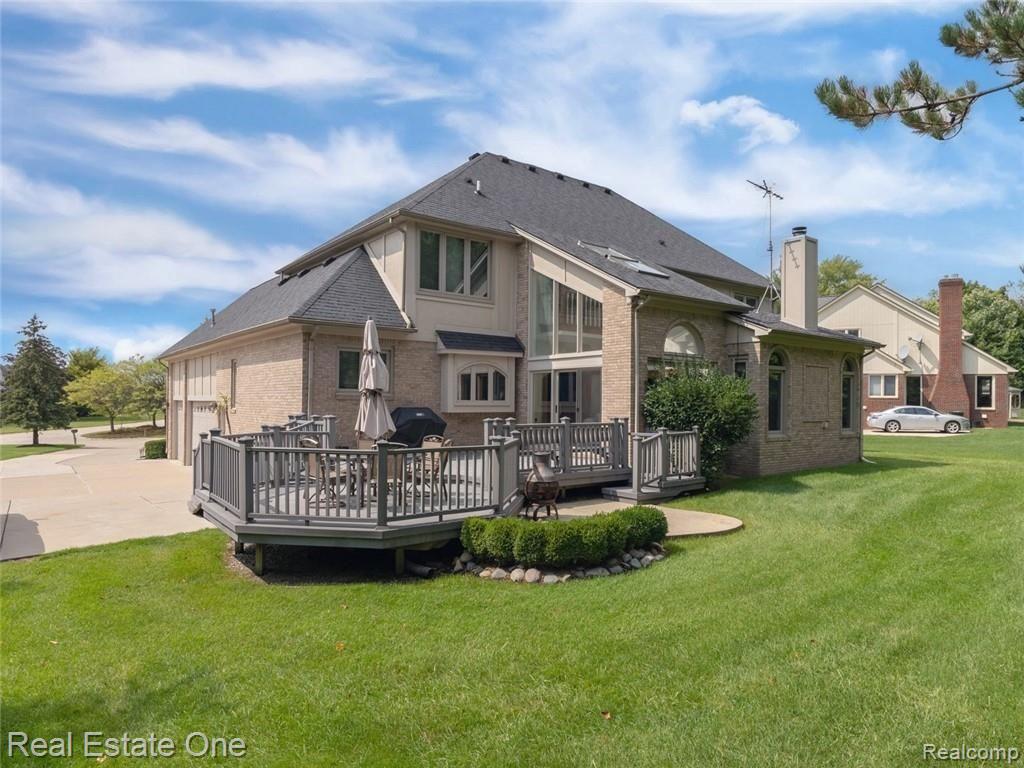 3068 Eastpointe Court Rochester Hills, MI 48306 - Photo 26 of 28