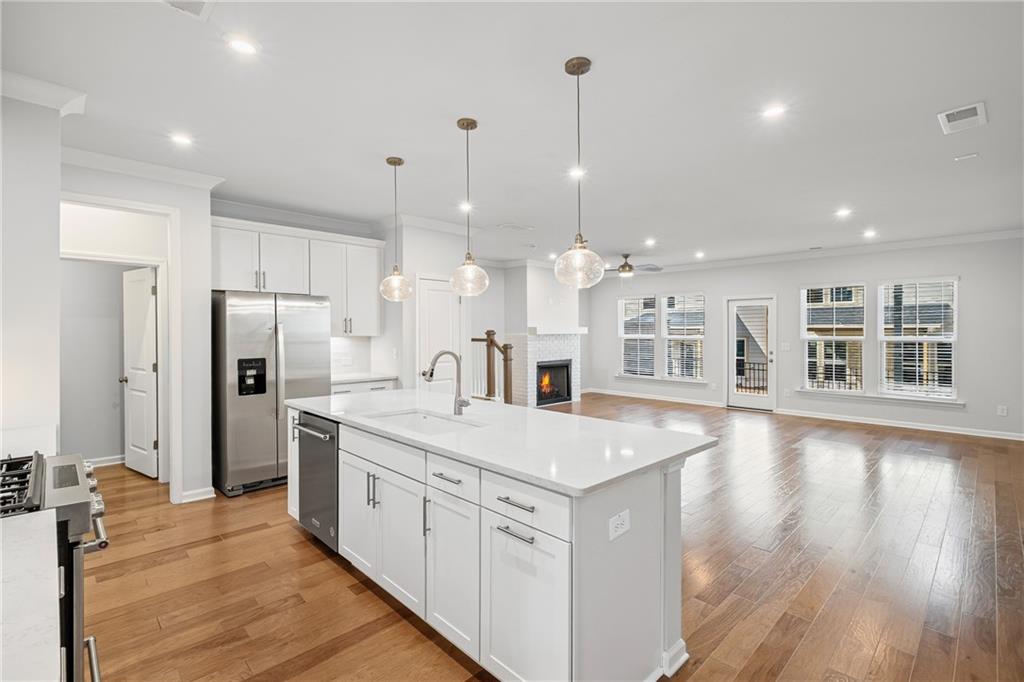 5655 Tillman Way Powder Springs, GA 30127 - Photo 5 of 10