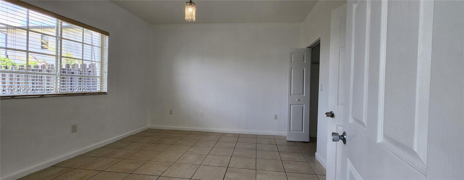 10949 Southwest 181st Terrace Miami, FL 33157 - Photo 7 of 32