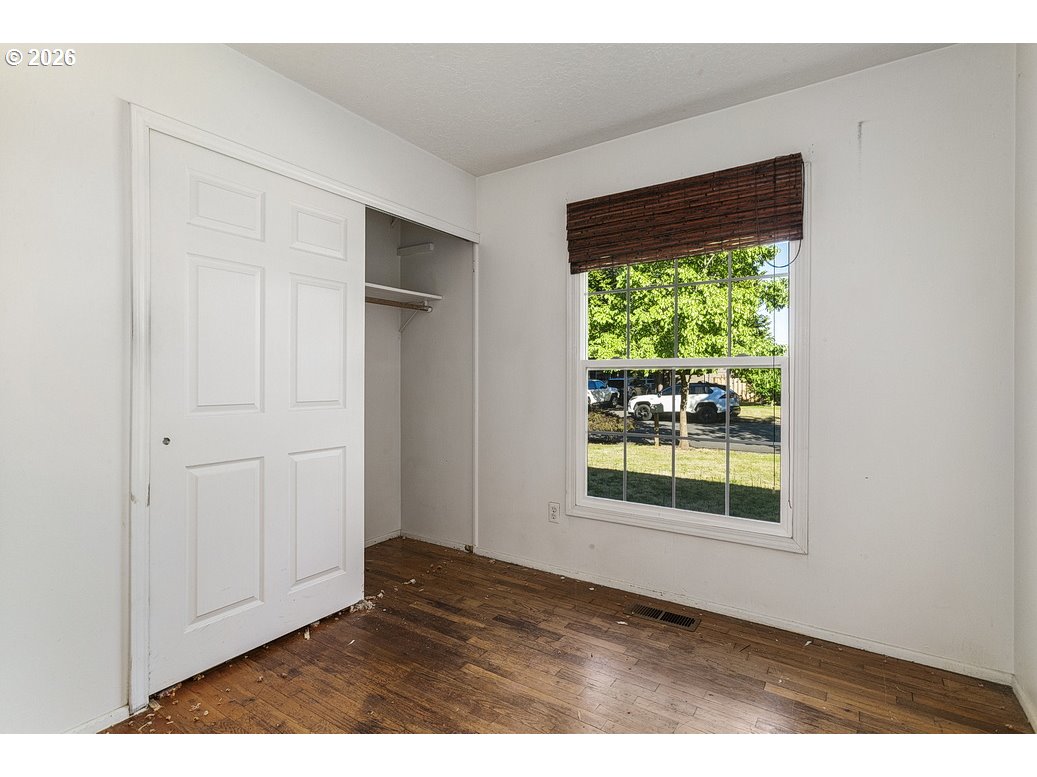 3301 Southeast 175th Place Portland, OR 97236 - Photo 25 of 34