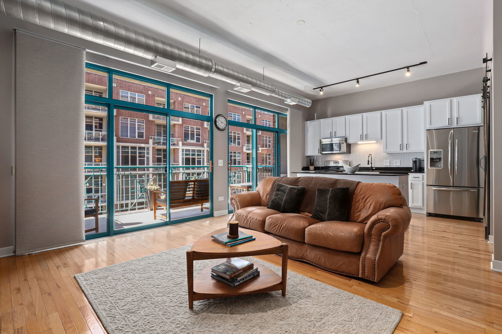 910 West Madison Street, Unit 604 Chicago, IL 60607 - Photo 4 of 21