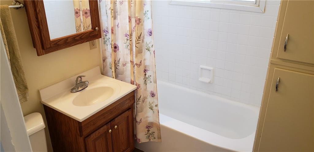 1882 Bauer Road Indianapolis, IN 46218 - Photo 14 of 24 Gallery Image 14