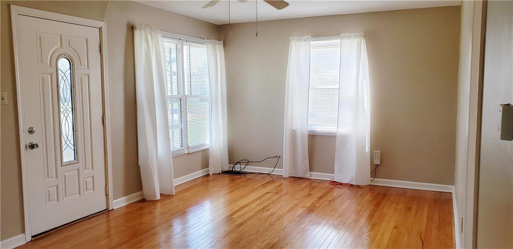 1882 Bauer Road Indianapolis, IN 46218 - Photo 3 of 24 Gallery Image 3