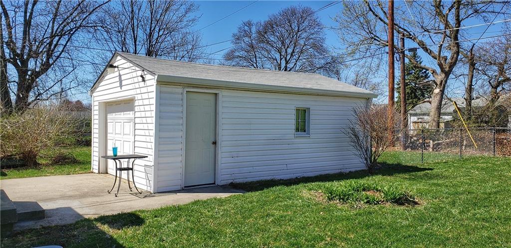 1882 Bauer Road Indianapolis, IN 46218 - Photo 21 of 24 Gallery Image 21