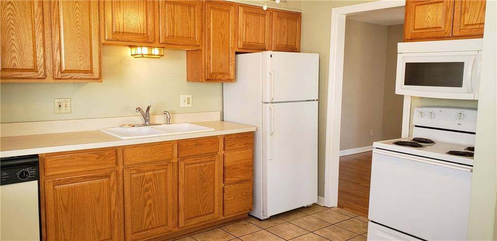 1882 Bauer Road Indianapolis, IN 46218 - Photo 8 of 24 Gallery Image 8