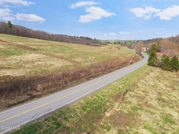 $250,000 | 3260 County Road 31, Cherry Valley, NY 13320