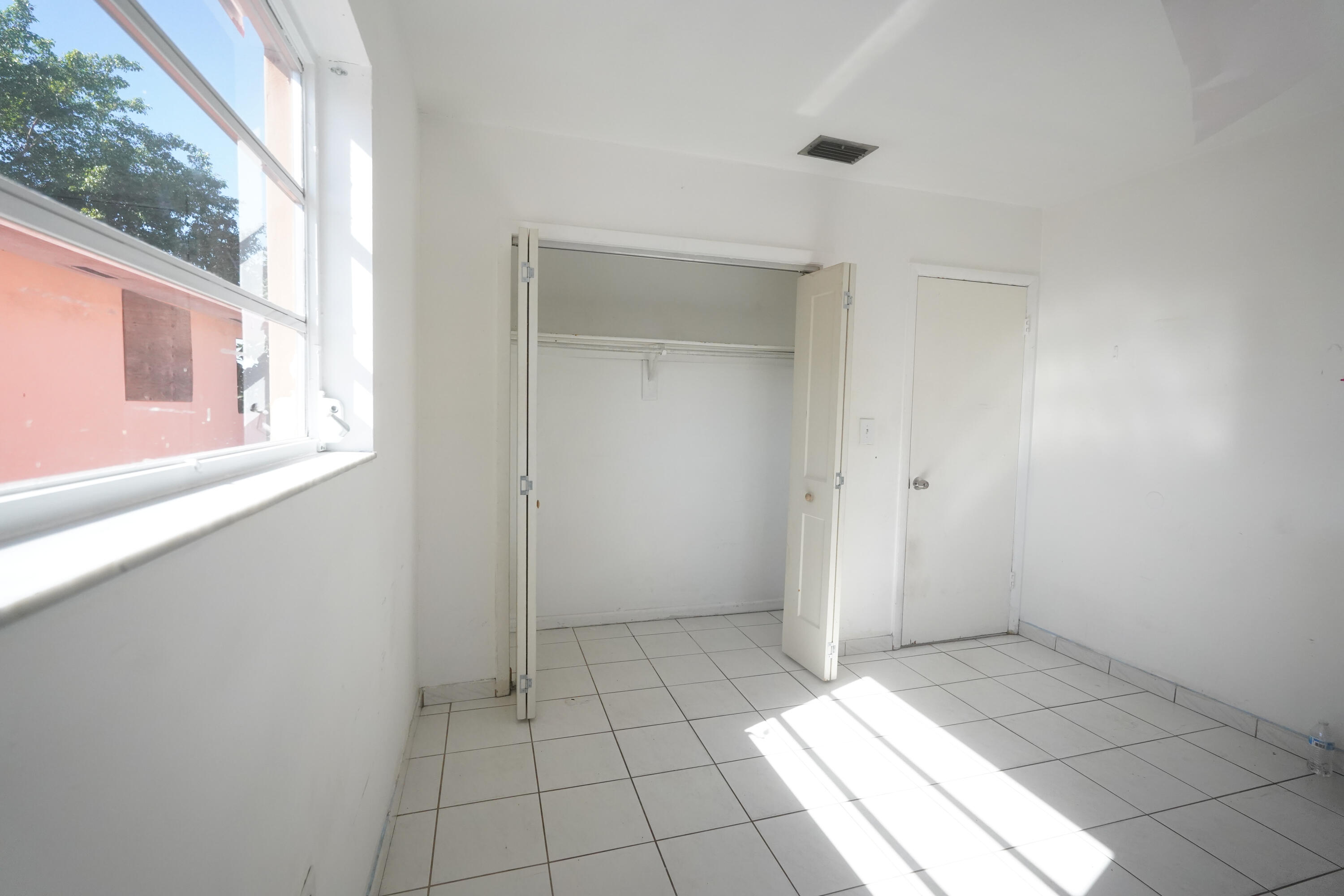 1882 Southwest 17th Avenue Miami, FL 33145 - Photo 19 of 28 a view of an empty room