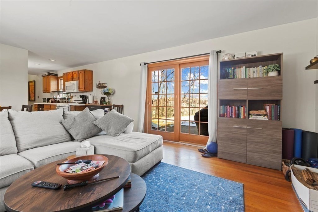 87-89 Nottinghill Road Boston, MA 02135 - Photo 4 of 22 Gallery Image 4