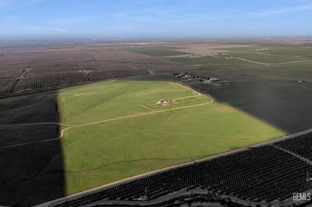 $795,000 | Undisclosed Address, Bakersfield, CA 93308