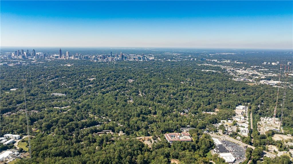 1635 Briarcliff Road Northeast, Unit 11 Atlanta, GA 30306 - Photo 36 of 40 Gallery Image 36