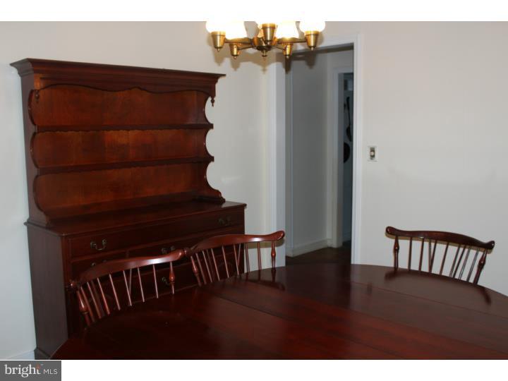 65 Gedney Road Lawrenceville, NJ 08648 - Photo 5 of 15 Dining Room