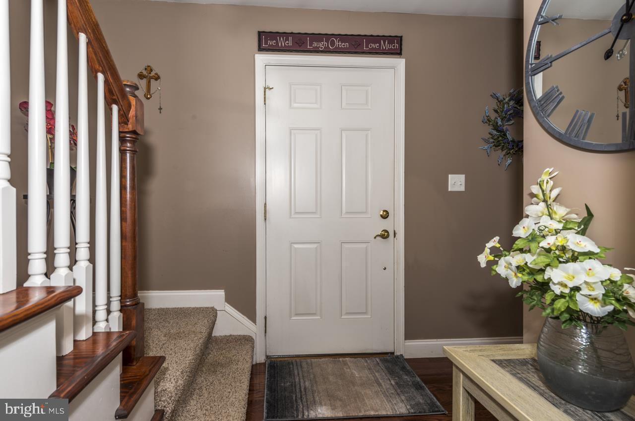 2555 Admire Road Dover, PA 17315 - Photo 3 of 28 Gallery Image 3