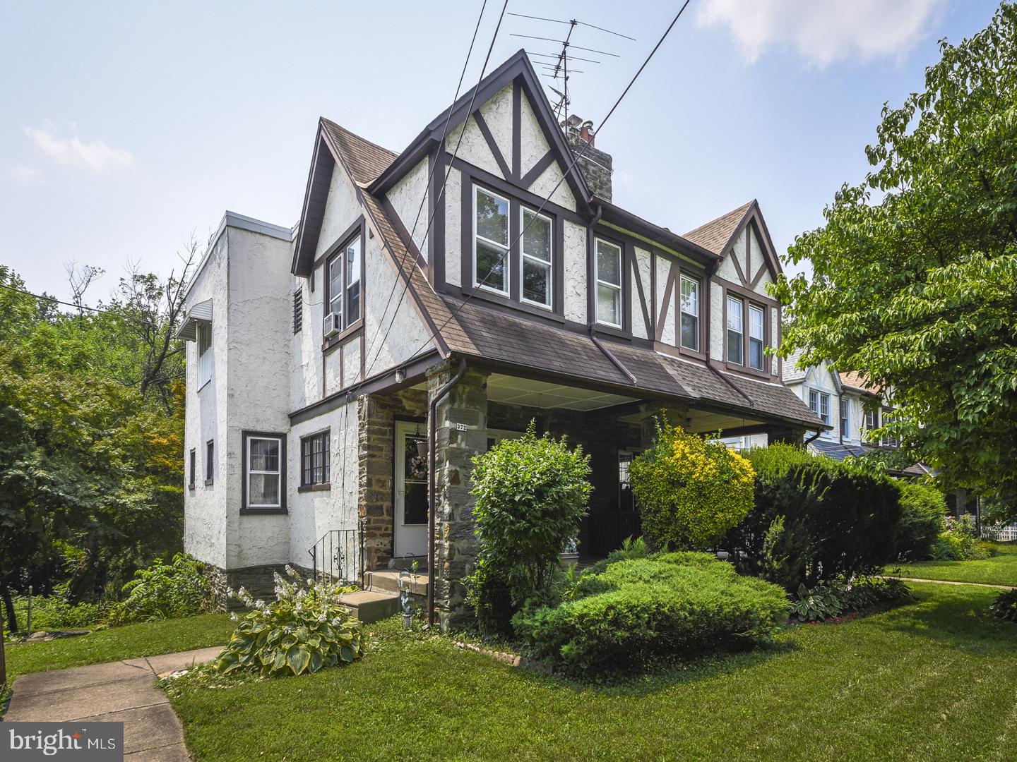 372 Church Road Elkins Park, PA 19027 - Photo 1 of 34 Front