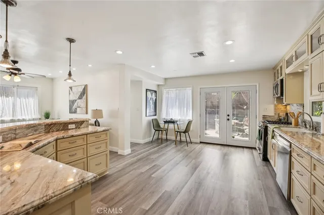 $1,399,000 | 367 Ultimo Avenue, Long Beach, CA 90814