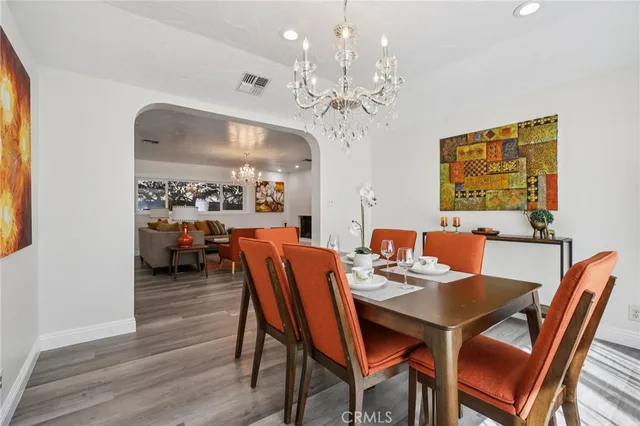 $1,399,000 | 367 Ultimo Avenue, Long Beach, CA 90814