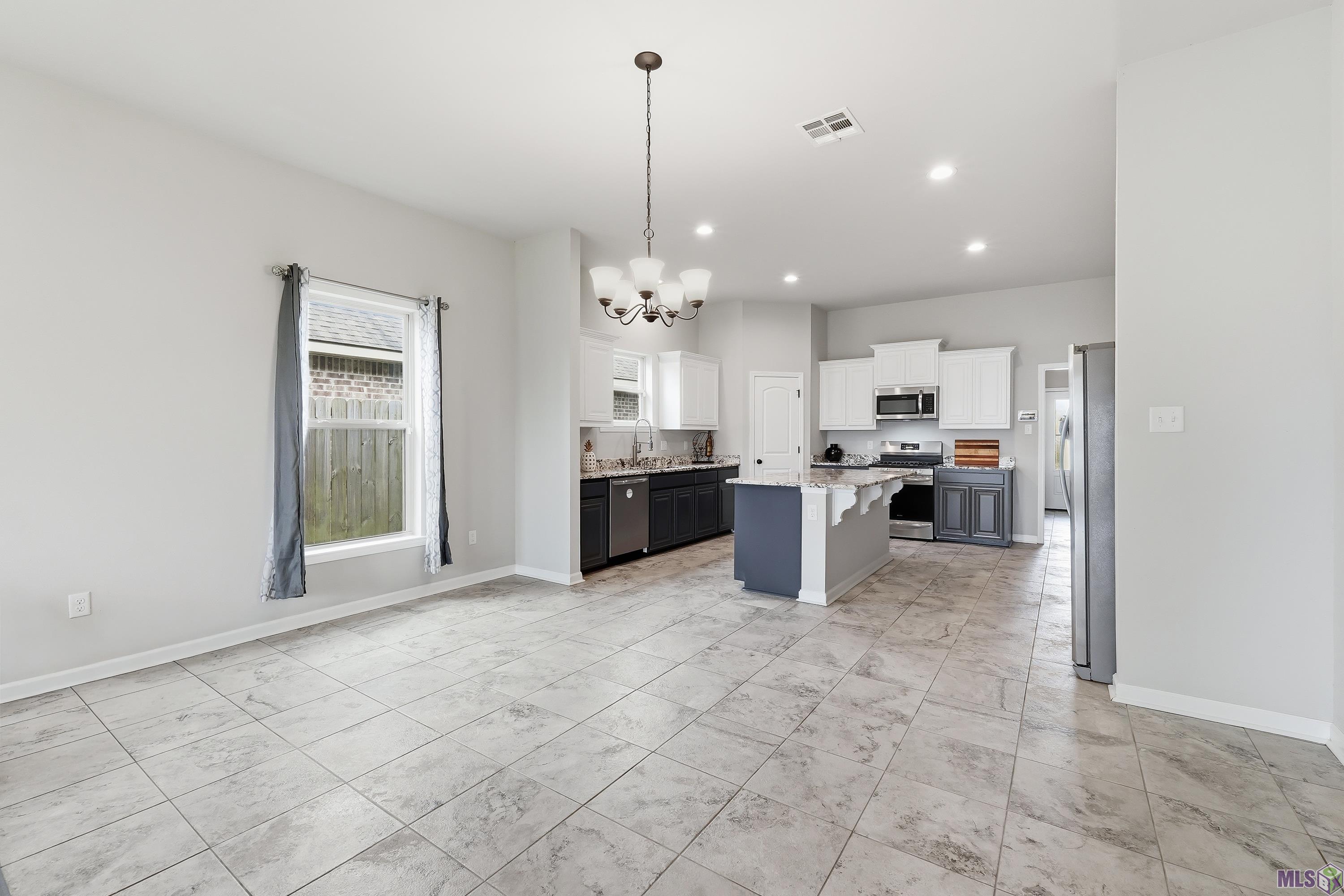 4792 Viola Farms Drive Addis, LA 70710 - Photo 3 of 29