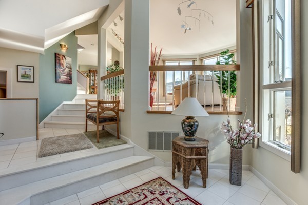 45 Gerald Road Marblehead, MA 01945 - Photo 3 of 30