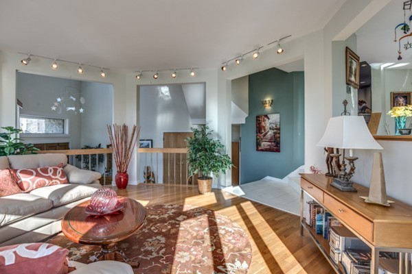 45 Gerald Road Marblehead, MA 01945 - Photo 6 of 30