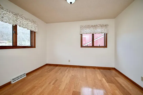 $335,000 | 373 Knopp Valley Drive, Winona, MN 55987