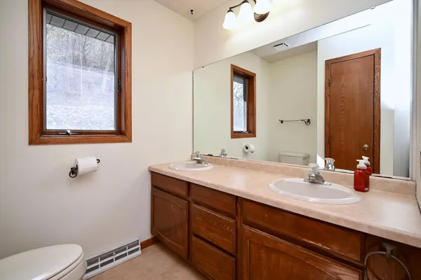 $335,000 | 373 Knopp Valley Drive, Winona, MN 55987